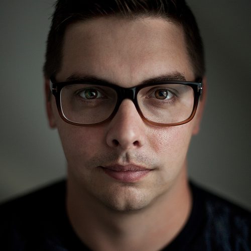 rasmus1_red_1x1crop_rs rasmus1_red_1x1crop_rs